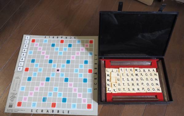 送料込み　スクラブル(SCRABBLE)_1