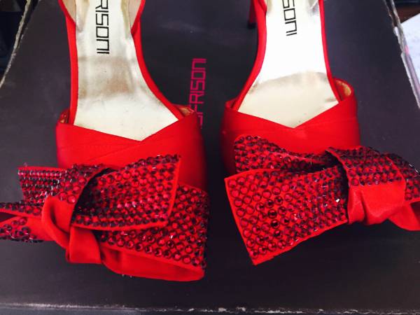 Roger vivier ロジェ ヴィヴィエ 本物　セール