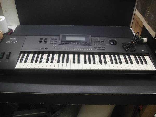 中古　ヤマハ　シンセサイザー　Ｗ7 着払い[52]YAMAHA W7 シンセサイザー 中古品