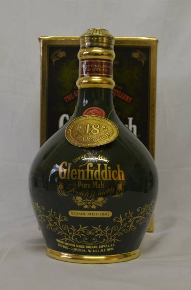 Glenfiddich 18年 未開栓 箱付 ピュアモルト スコッチ(K-49)