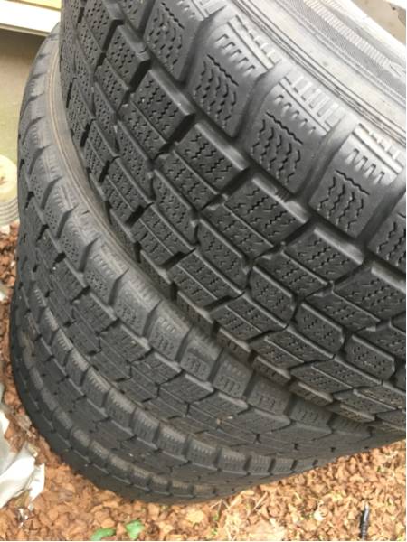DUNLOP 215⁄60R16 ダンロップスタッドレス215⁄60R16アルミ中古 公式 