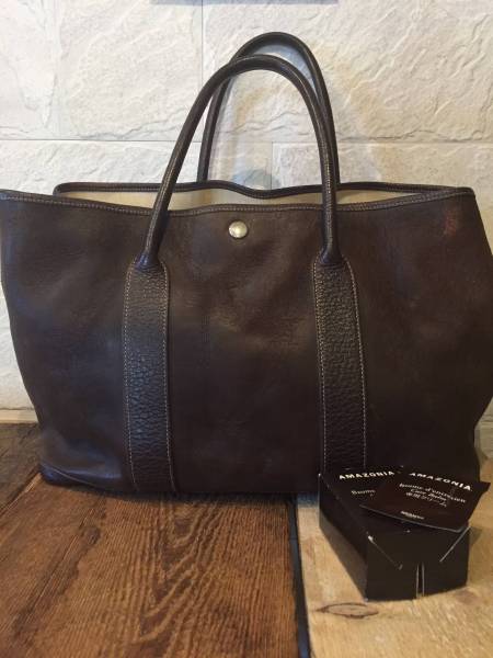 HERMES　アマゾニア　使用感有　お手入れクリーナー付き