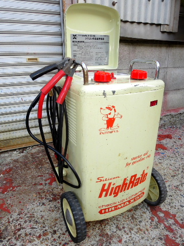 デンゲン　シリコン式急速充電器 HR-MAX55 バッテリー充電器！