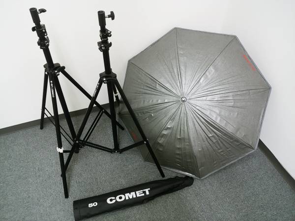 COMET スタジオライト用三脚LS-3とその他 コメット/COMET ライトスタンド LS-3 2本&ストロボアンブレラ 家電、AV