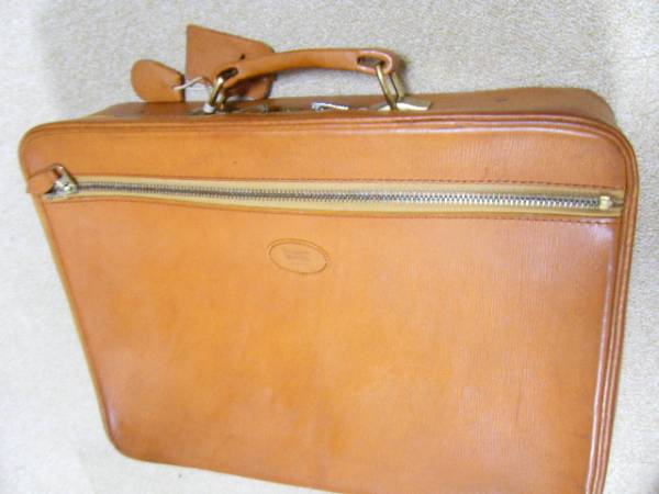 英国製１５０年の歴史ターナークロールの茶色革製ブリーフケース
