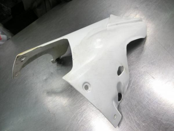 RGV250γSP 社外アンダーカウル☆VJ23Aラッキーストライク