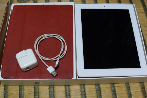 Apple iPad 本体 第3世代 64GB Wi-Fiモデル Apple iPad 本体 第3世代
