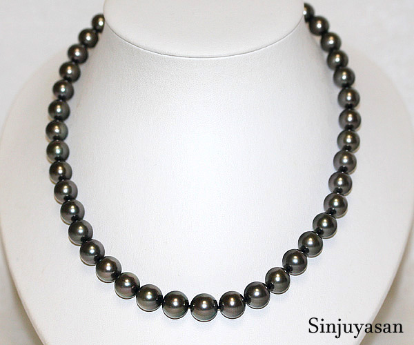 【オーロララグーン花珠鑑別】10.7～8mm 黒蝶真珠ネックレスSet