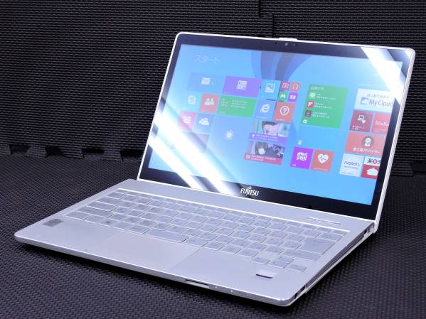 13.3型2560ｘ1440WQHD+タッチ!! WS1/M i5-4200U 8.1DtoD 元箱