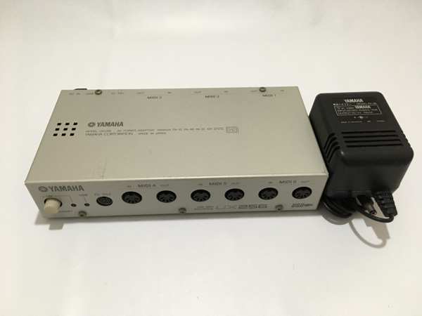 ヤマハ UX256 楽器、器材 USB-MIDI インターフェース 良品YAMAHA USB