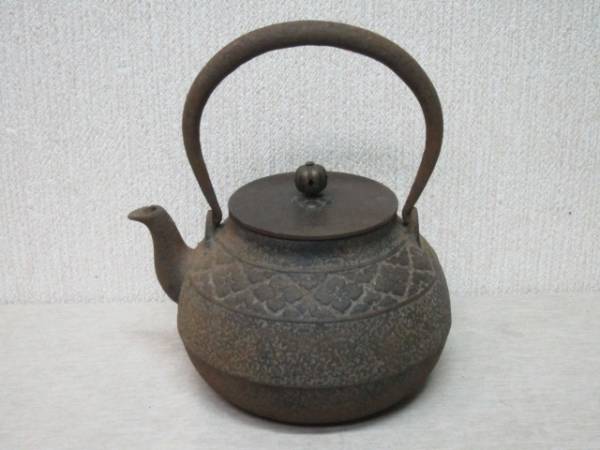 龍文堂 鉄瓶 古鉄瓶 煎茶道具 ☆ 古い鉄瓶 龍文堂 煎茶道具 鉄瓶 ☆ 【公式通販】