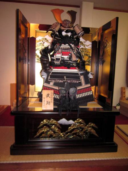 五月人形　子供着用鎧平飾り