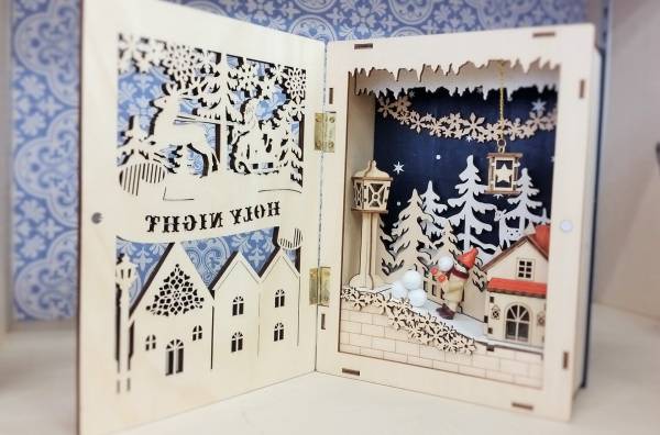 クリスマス★ノルディック　ウッドLEDライト　ブックフレーム