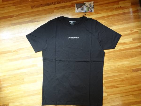 スポルティバ　Tシャツ　ブラック　M　サイズ　新品　即決