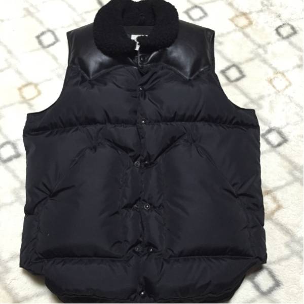 ROCKY MOUNTAIN FEATHERBED ダウンベスト 36 ブラック ロッキーマウンテン ダウンベスト ブラックレザー 36 美品 ダウン