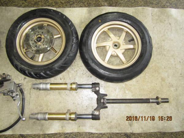 スマートディオＺ４－２（ＡＦ６３）ゴールドホイールセット