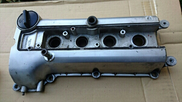 JB-JL エンジン ヘッドカバー ロッカーカバー