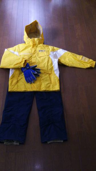 スキーウェア１５０ｃｍ☆アシックス☆数回着用☆グローブつき
