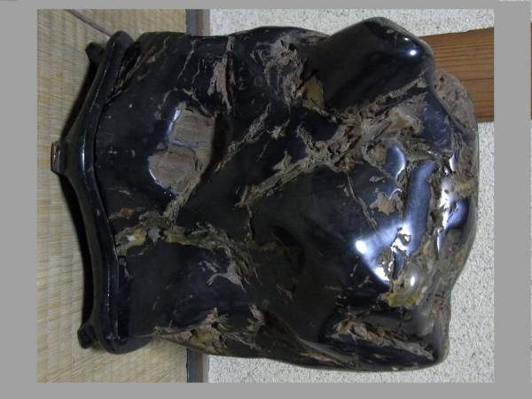 大きな鑑賞石　台付き　検索　骨董鑑定時代貿易趣味収集装飾大陸