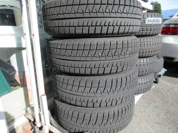 スタッドレスタイヤ ホイールセット 215／60r16 フォレスター 