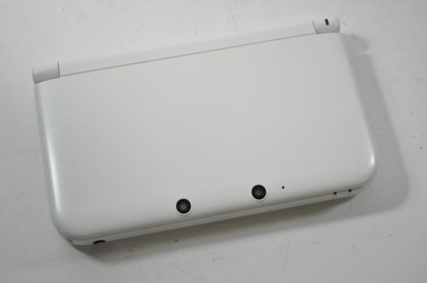 ニンテンドー3DSLL ミント×ホワイト 本体 箱付き P 6-117 ニンテンドー
