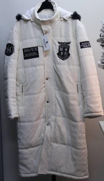 【セールDOUX DOUCE/白ジャガードベンチコート/L定価23760円】