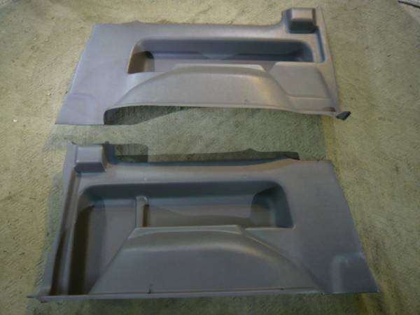 62/ＪＡ22　ジムニー　リア　クォーター　トリム　左右