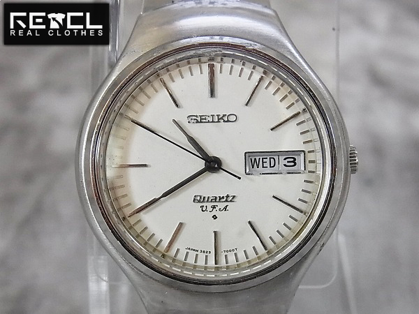 ヤフオク年末 SEIKO クオーツ V.F.A 白文字盤 腕時計 3823-7001