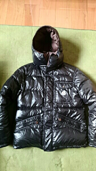 モンクレール 黒 ALFRED リバーシブルダウン モンクレール ［ MONCLER