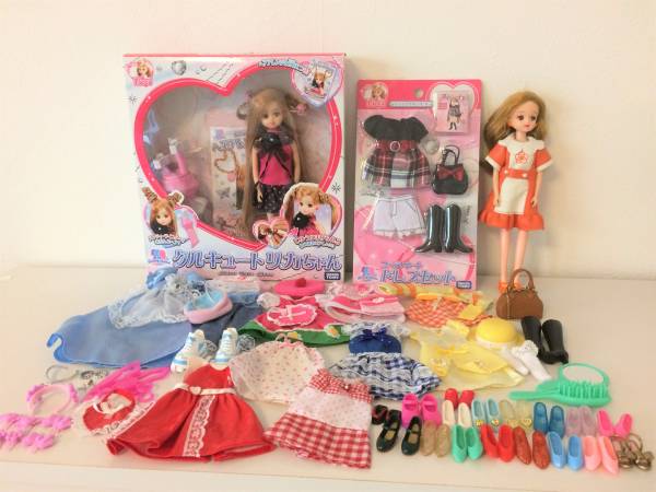 人形ドレス　ドール小物　人形は別出品 リカちゃん 服、靴、アクセサリーなど いっぱい まとめて リカちゃん