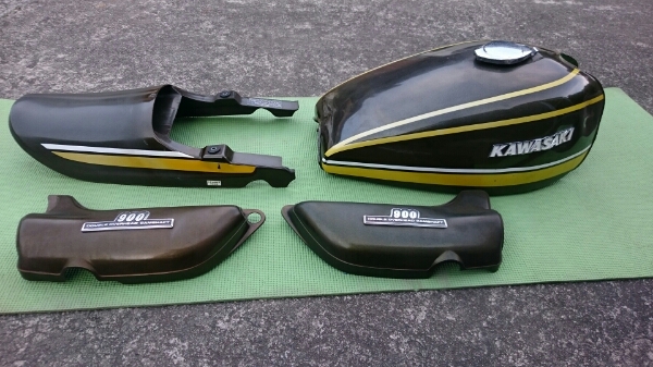 Z1、Z2、当時物タンクセット KAWASAKI 【公式通販】