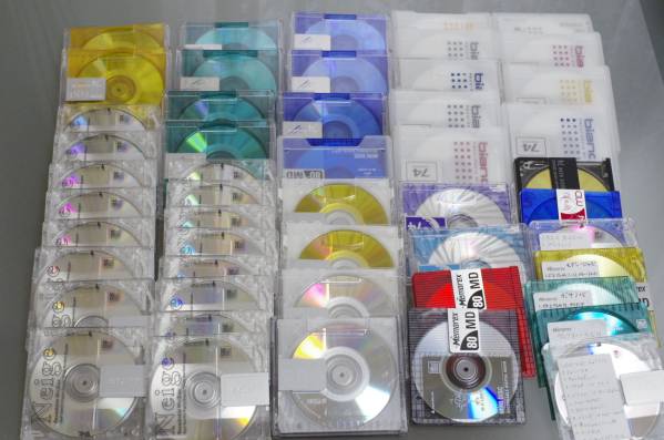【中古】ＭＤディスク４４枚／74分37枚、80分7枚プラスおまけ5枚