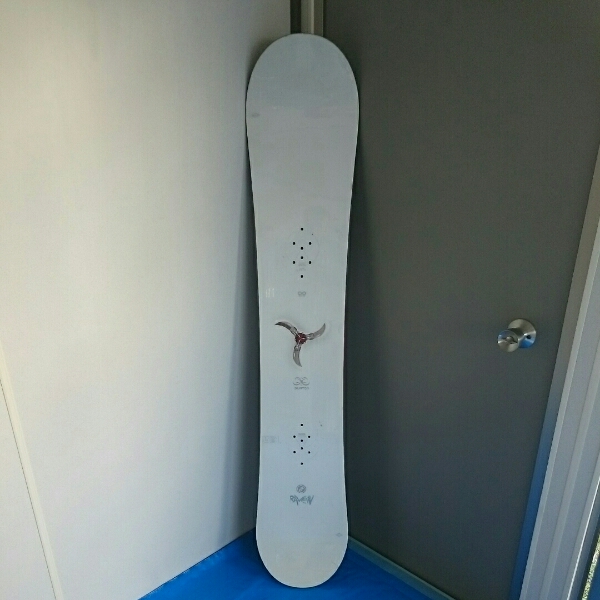 新品 展示品 15-16 BURTON/バートン BLUNT スノーボード 157cm