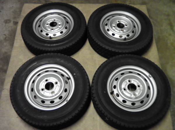 145/80R12 LT 15年製 バリ山 iG91 4J ＋44 xvpbvx 【公式