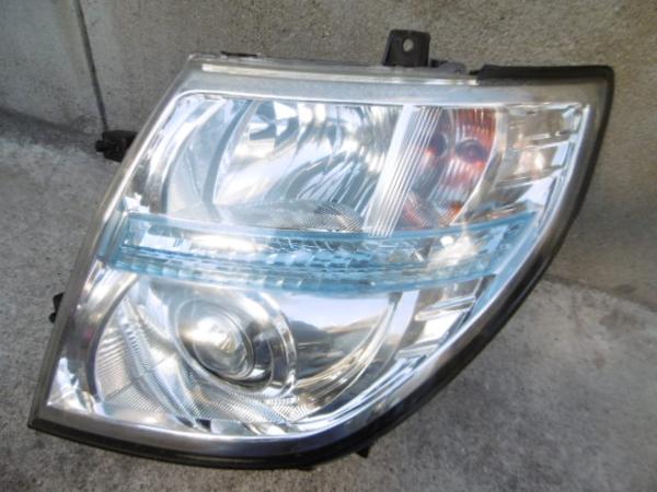 日産純正 HID ヘッドライト 左側 E51 エルグランド H/S 後期