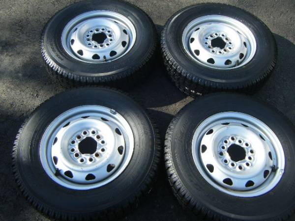 中古スタッドレス☆145/80-12 145/80R12 TOYO バリ山 売り切り☆