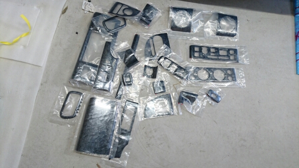 DA64エブリィ ピアノ調ブラック(大理石調)パネル 23P