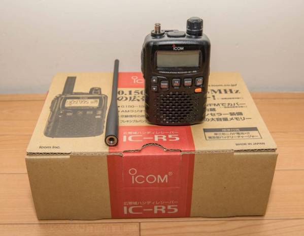 美品 アイコム ICOM広帯域ハンディレシーバー IC-R5 おまけ付 IC-R5