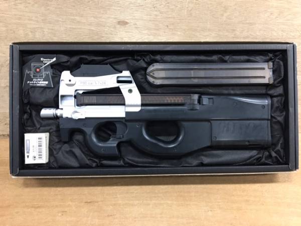 中古 東京マルイ 電動ガン P-90 ドットサイト搭載モデル