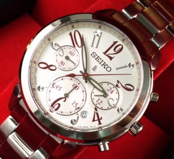 綾瀬はるか、理想の\u201c大人な女性\u201dに変身！セイコー 綾瀬はるか着用セイコーSEIKOクロノLUKIAルキアレディース腕時計 ルキア新動画公開