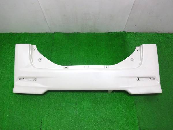 ダイハツ タントカスタム LA600S LA610S 純正リアバンパー CA157