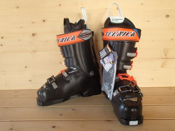 ski TECNICA☆テクニカ☆R9．8 130☆24．5cm boots