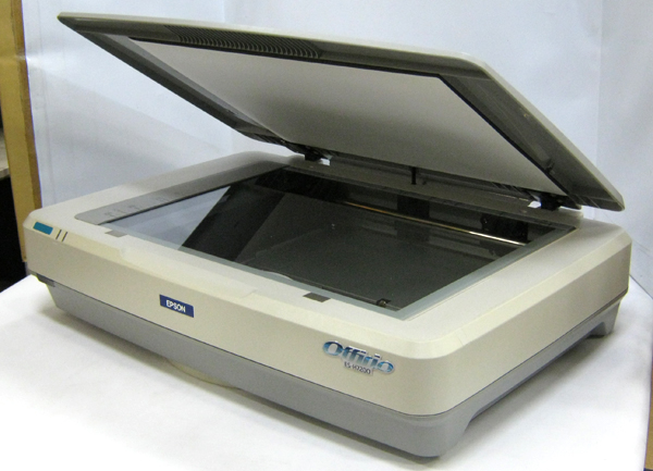 ☆ EPSON A3カラーイメージスキャナー ES-H7200 動作OK D コンピュータ