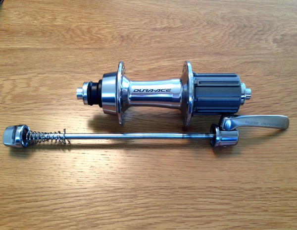 シマノ デュラエース リヤハブ HF-7900 32h_1