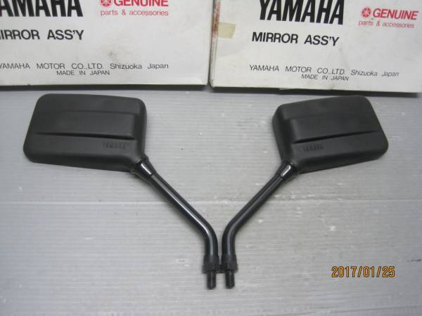 箱入り新品!! ヤマハR1-Z 3XC 純正ミラー左右 RZ250R/350RZR/SDR/SR