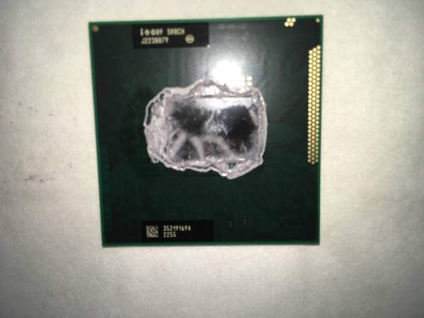 【送料無料】Intel ノート用CPU Core i5-2450M 2.5GHz 3M SR0CH インテル