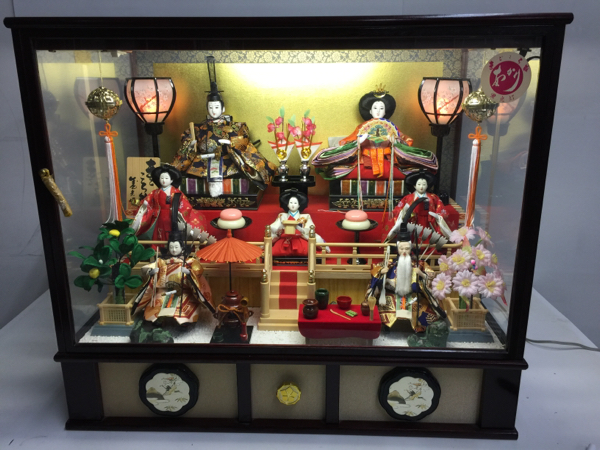 美品☆ガラスケース入りお雛様☆７人 オルゴールぼんぼり 蛍光灯