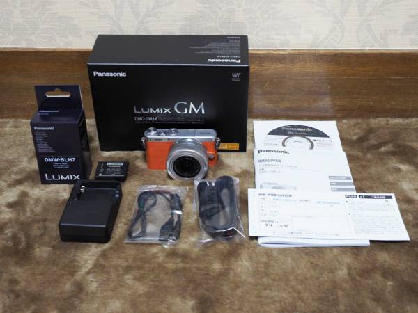 中古美品・Panasonic LUMIX GM DMC-GM1Kオレンジ