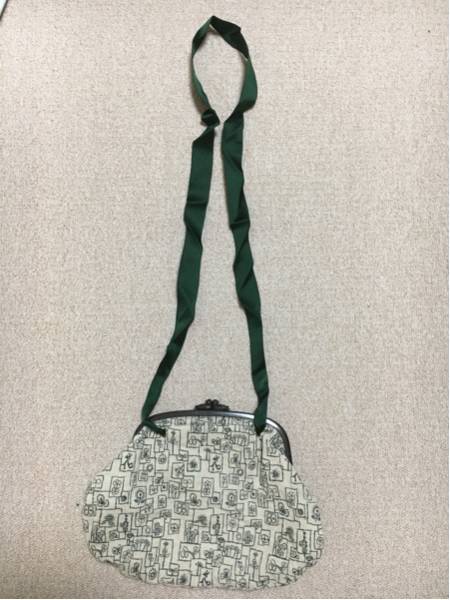 minaperphonen ミナペルホネン　カドルバッグ　ショルダー　がま口　エバゴスなどお好きな方も