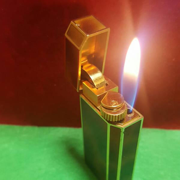 カルティエライター　オーバーホール写真　美品　五角ショート　鼈甲柄　箱付き